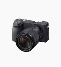 DSLR camera